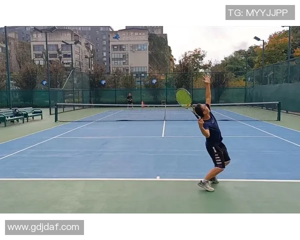 聚焦网球：深入探讨杭州网球队的比赛经验与成长之路